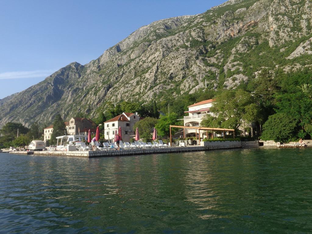 Apartments Bella Di Mare Kotor Ngoại thất bức ảnh